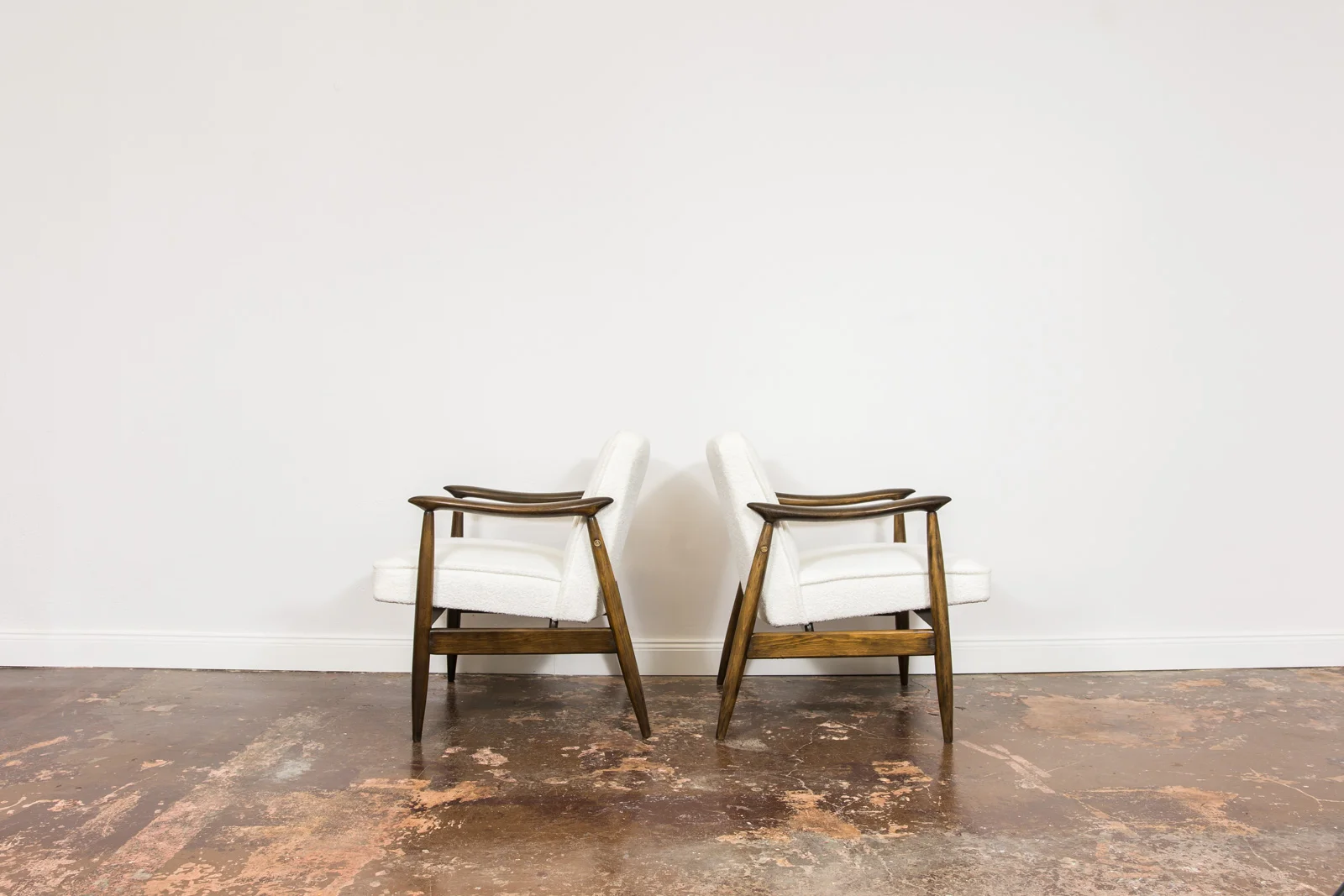 Pair of GFM-87 Armchairs Designed by Juliusz Kędziorek, Gościcińska Fabryka Mebli, Poland, 1960s