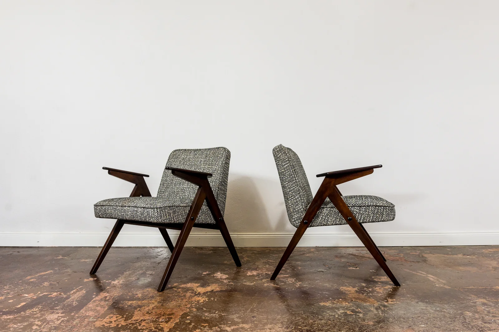 Pair of “Bunny” type 300-177 armchairs, Dolnośląska Fabryka Mebli, Poland, 1970s
