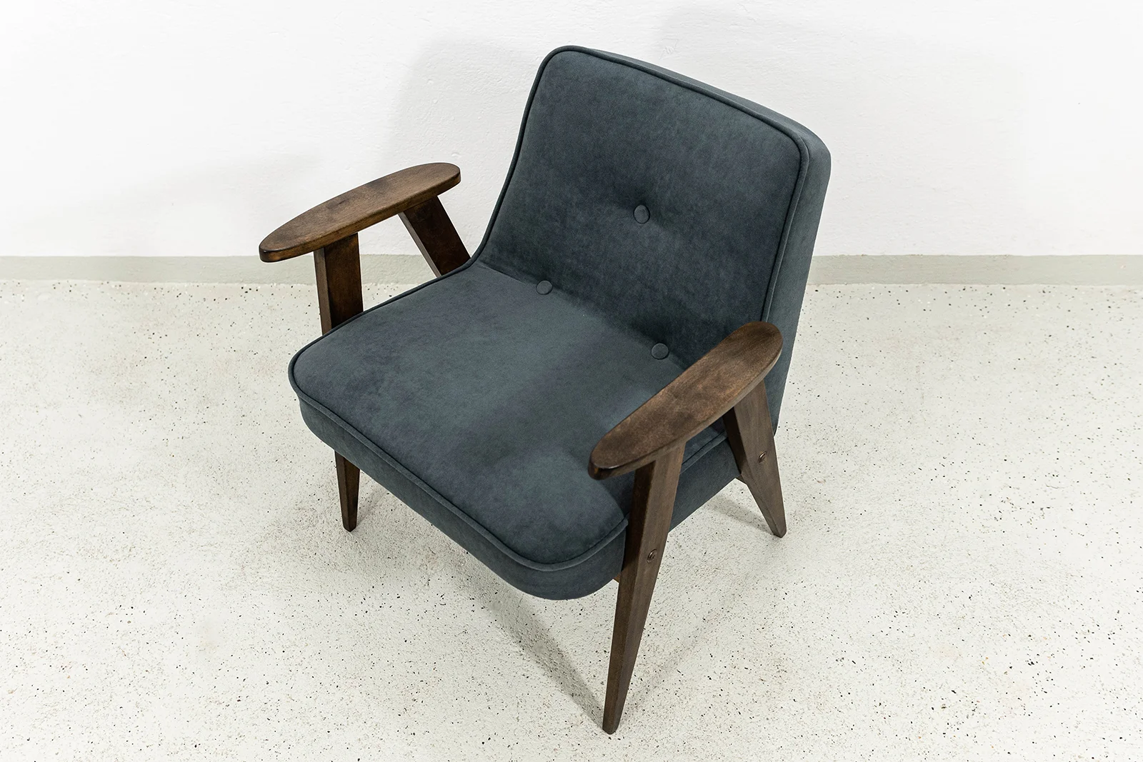 366 Armchair, designed by Józef Chierowski, Dolnośląska Fabryka Mebli, Poland, 1960s