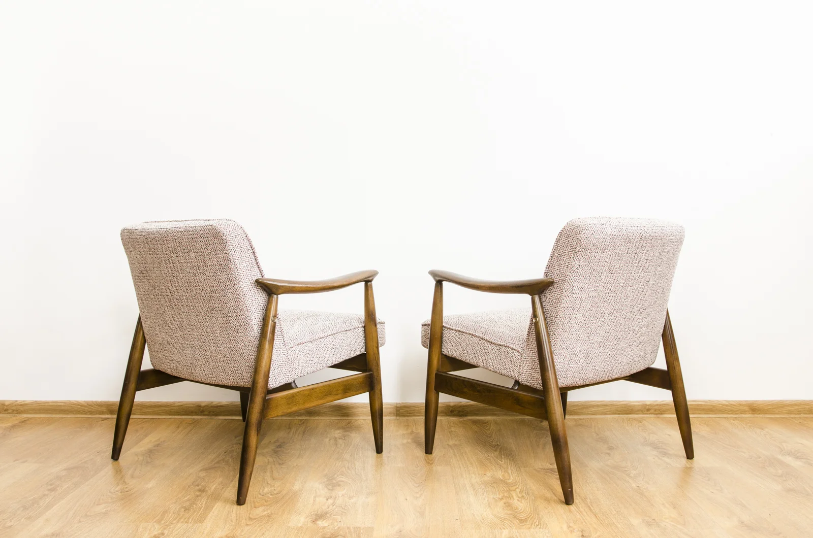 Pair of GFM-87 Armchairs by Juliusz Kędziorek, Gościcińska Fabryka Mebli, Poland, 1960s