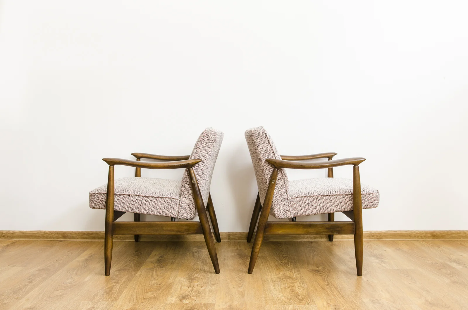 Pair of GFM-87 Armchairs by Juliusz Kędziorek, Gościcińska Fabryka Mebli, Poland, 1960s