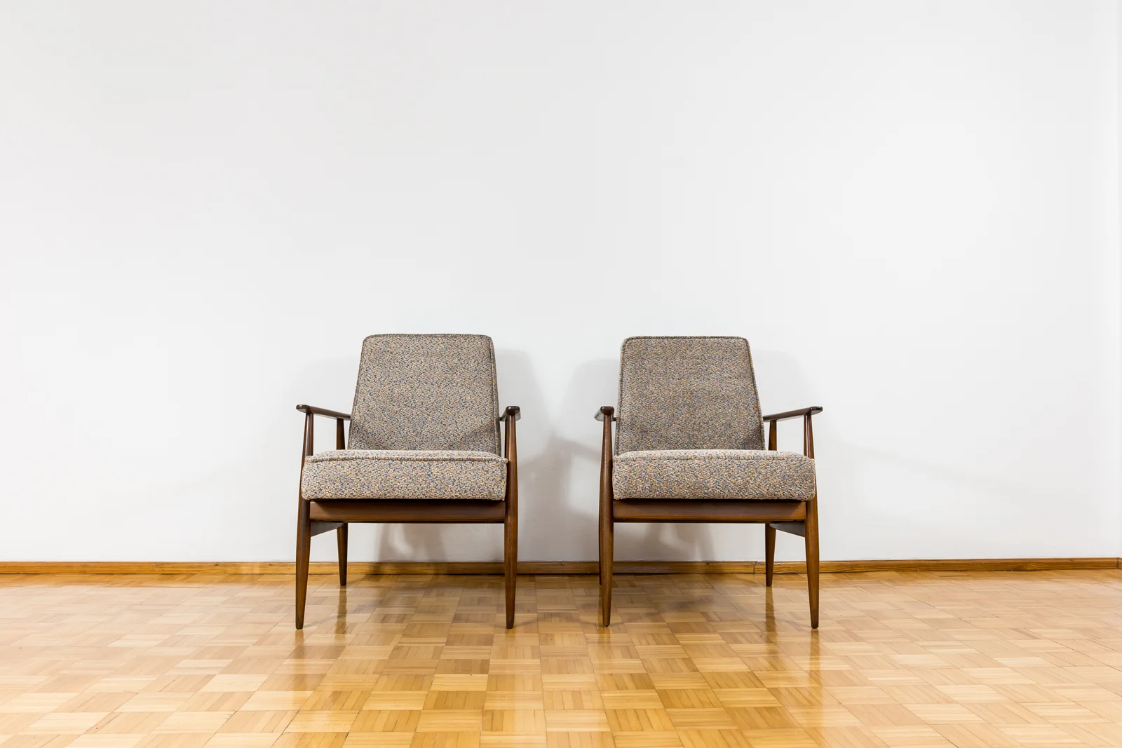 Pair of armchairs, model 300-190, designed by H. Lis, Dolnośląska Fabryka Mebli, Poland, 1970s