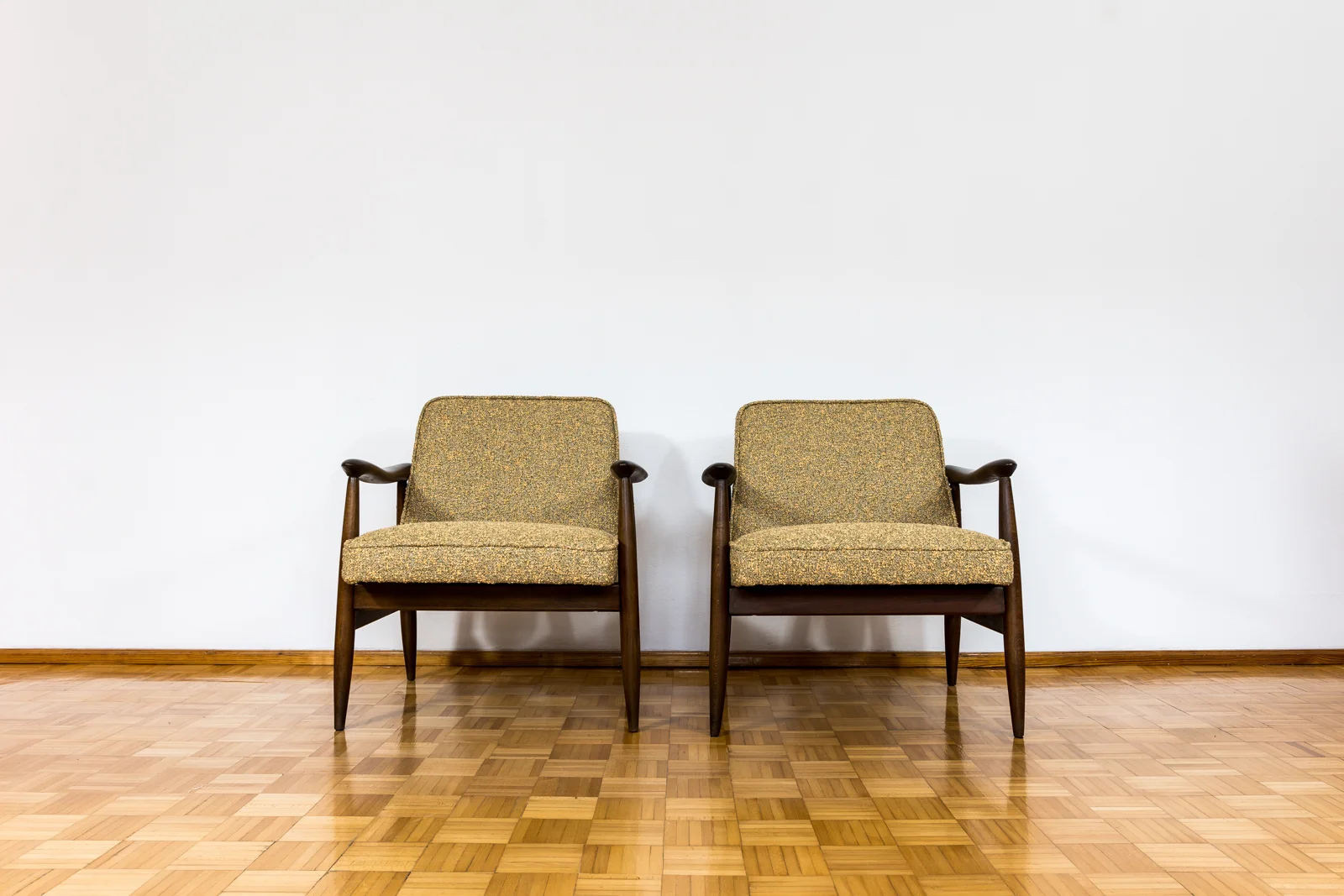Pair of GFM-87 armchairs, designed by Juliusz Kędziorek, Gościcińska Fabryka Mebli, Poland, 1960s