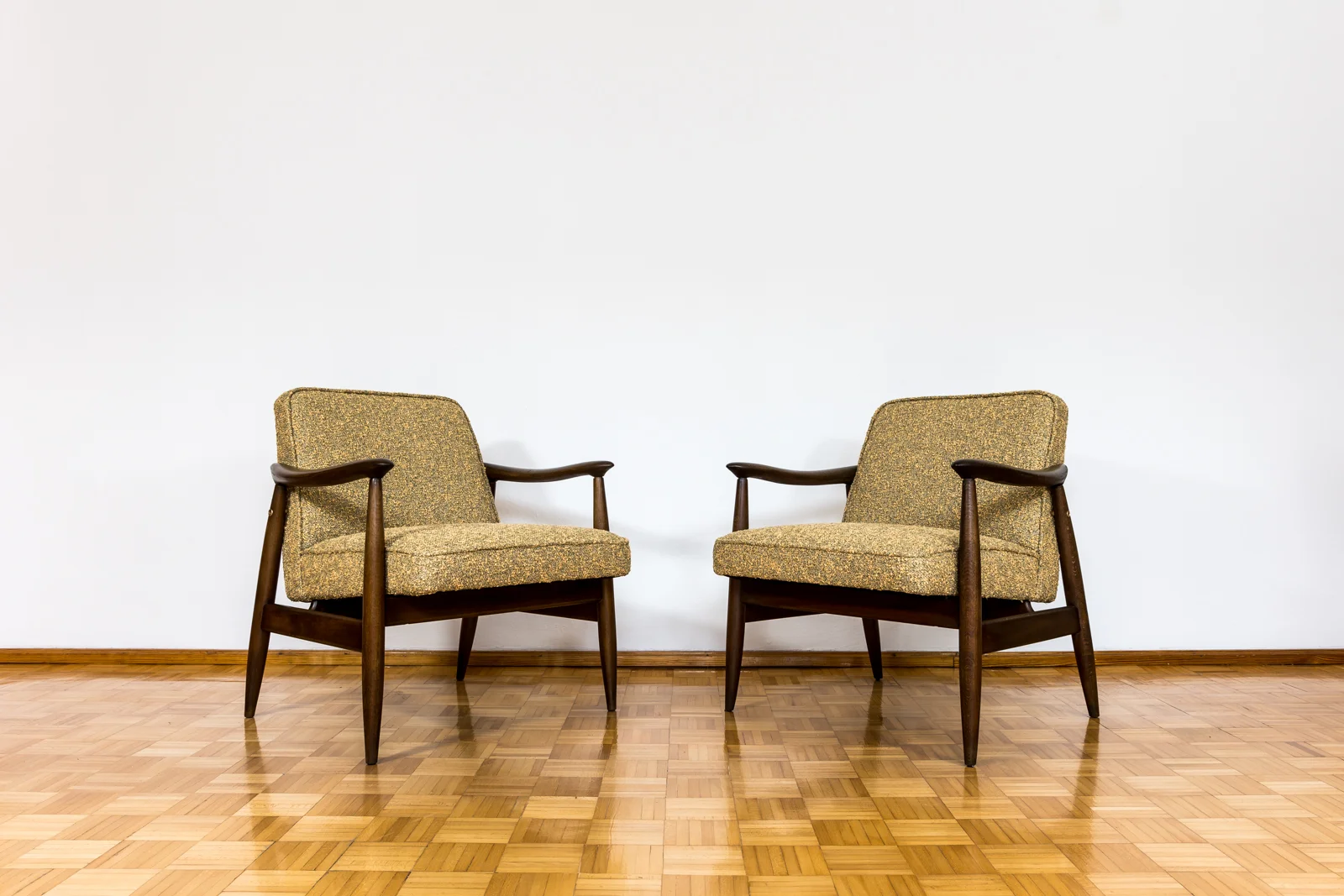 Pair of GFM-87 armchairs, designed by Juliusz Kędziorek, Gościcińska Fabryka Mebli, Poland, 1960s