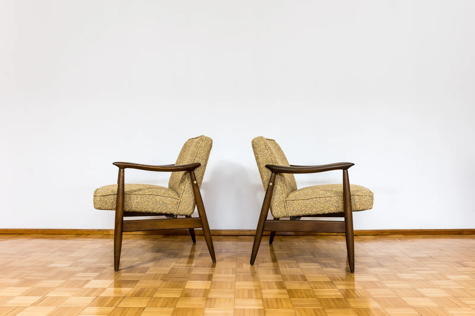 Pair of GFM-87 armchairs, designed by Juliusz Kędziorek, Gościcińska Fabryka Mebli, Poland, 1960s