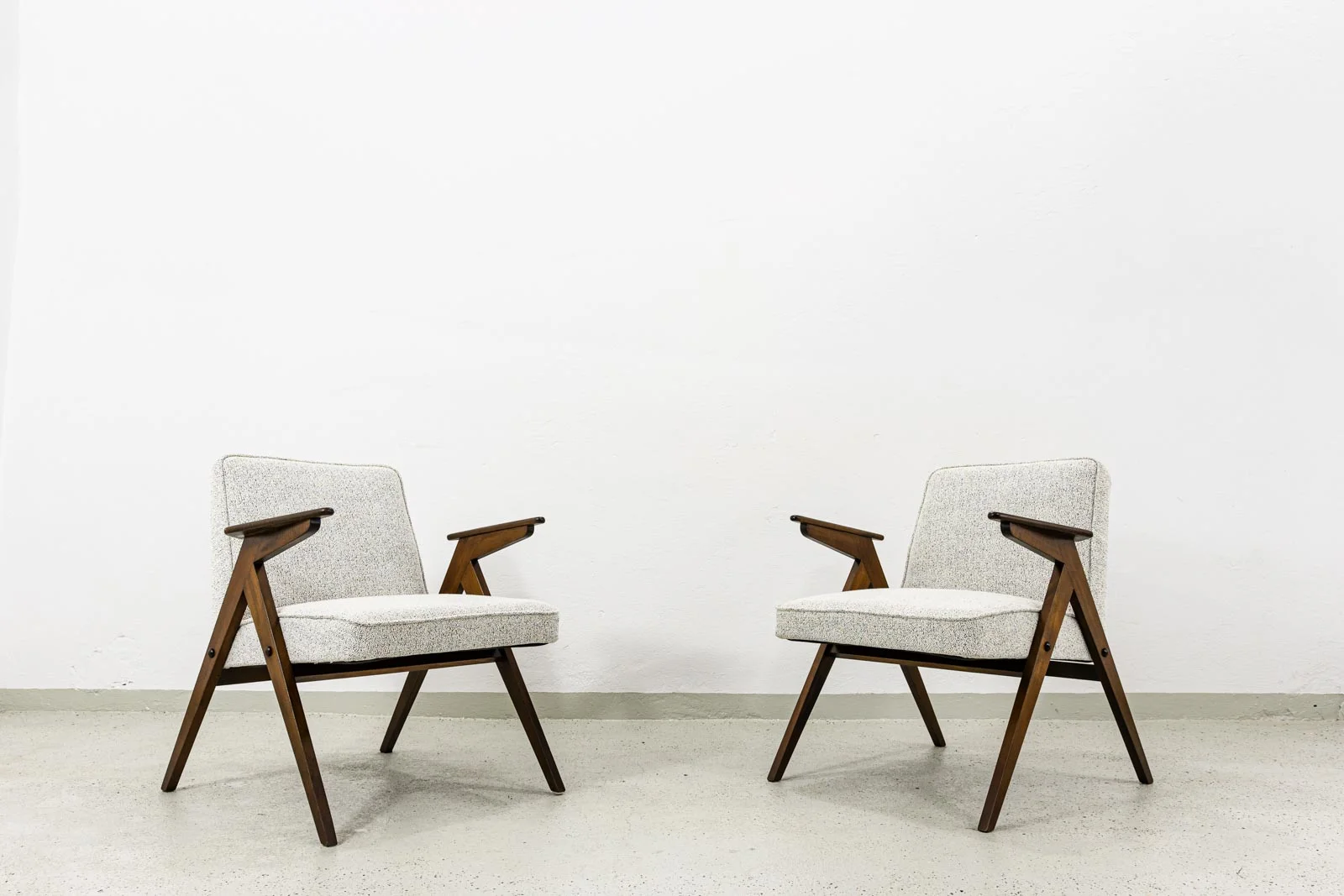 4 “Bunny” Armchairs, Model 300-177, Dolnośląska Fabryka Mebli, Poland, 1970s