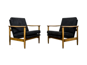 Pair of GFM-142 Armchairs, designed by Edmund Homa, Gościcińska Fabryka Mebli, 1960s