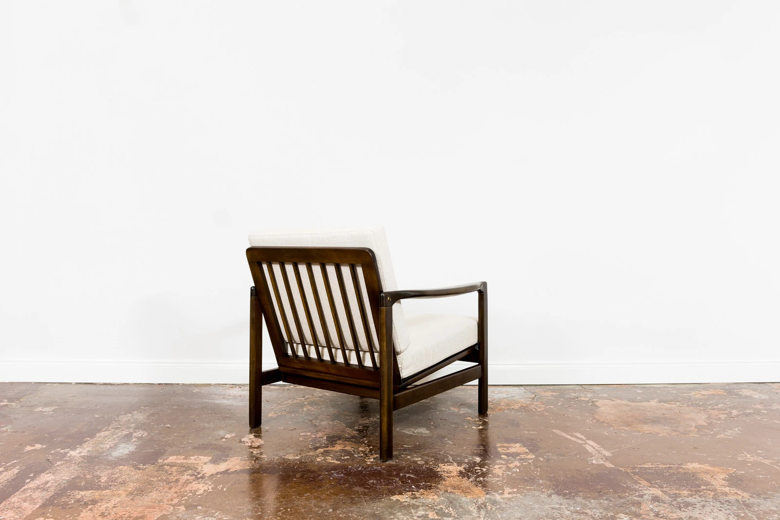 Armchair “B7522” designed by Zenon Bączyk, Poland, 1960s
