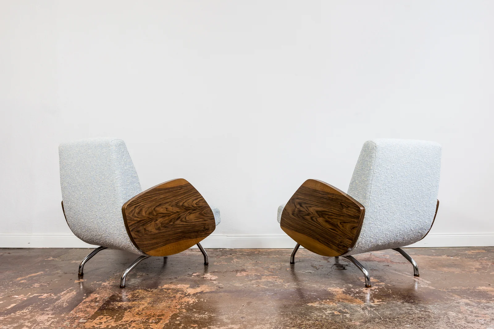 Pair of 360 armchairs, designed by Janusz Różański, Poland, 1960s