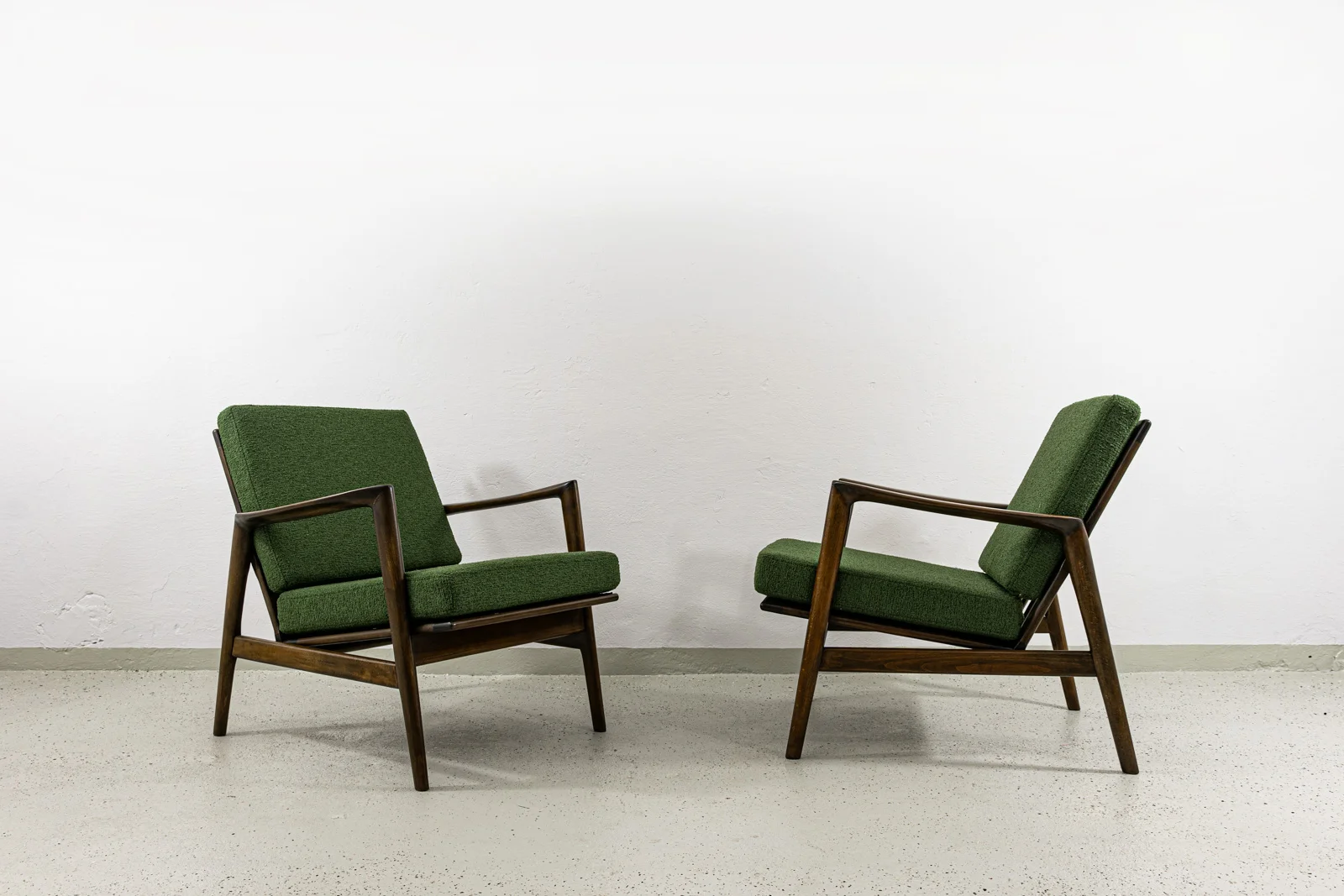 Pair of “Stefan” Armchairs, Type 300-139, Swarzędzkie Fabryki Mebli, Poland, 1960s