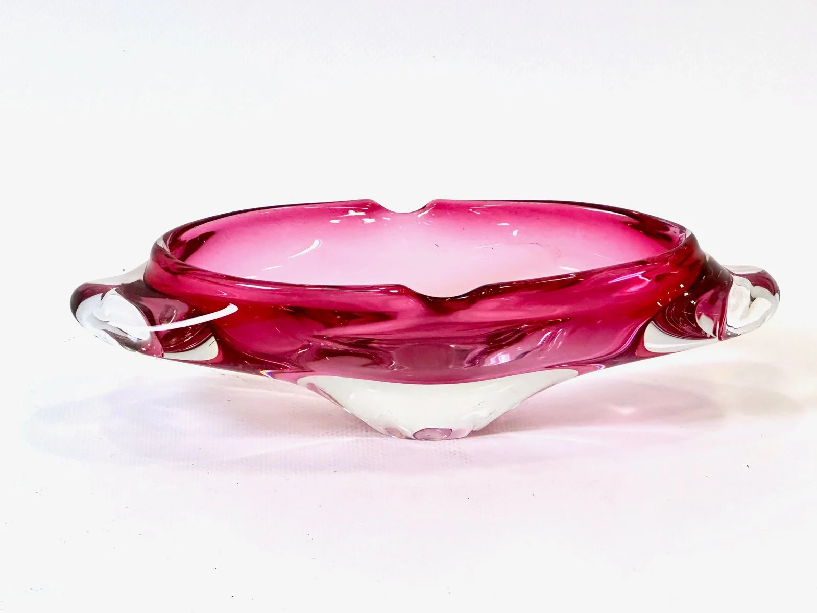 Glass ashtray designed by Miloslav Klinger, Železný Brod, Czechoslovakia, 1960s