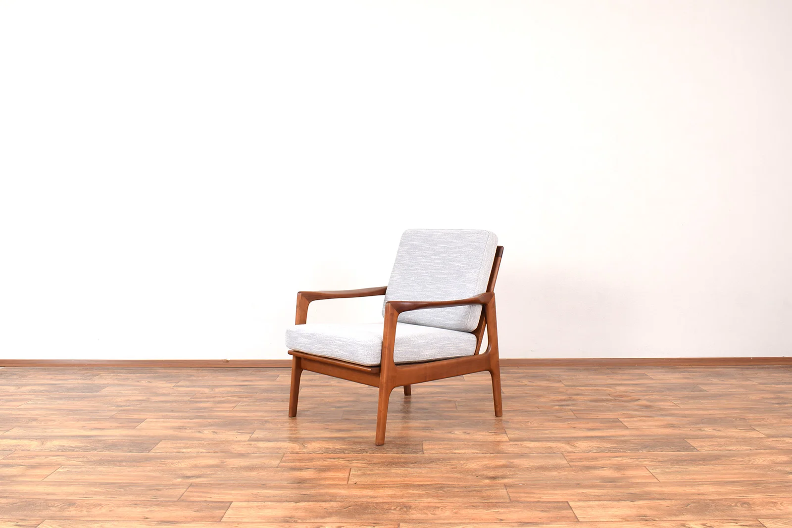 Vintage armchair, designed by Illum Wikkelsø, Denmark, 1960s