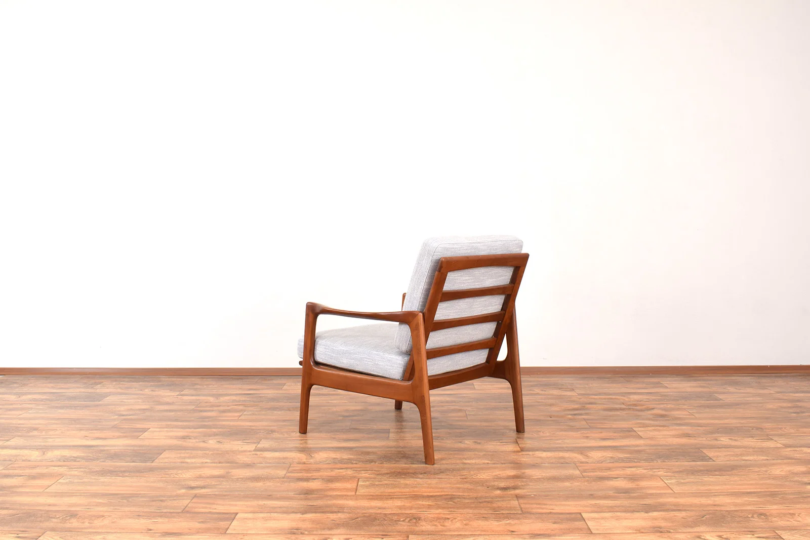 Vintage armchair, designed by Illum Wikkelsø, Denmark, 1960s
