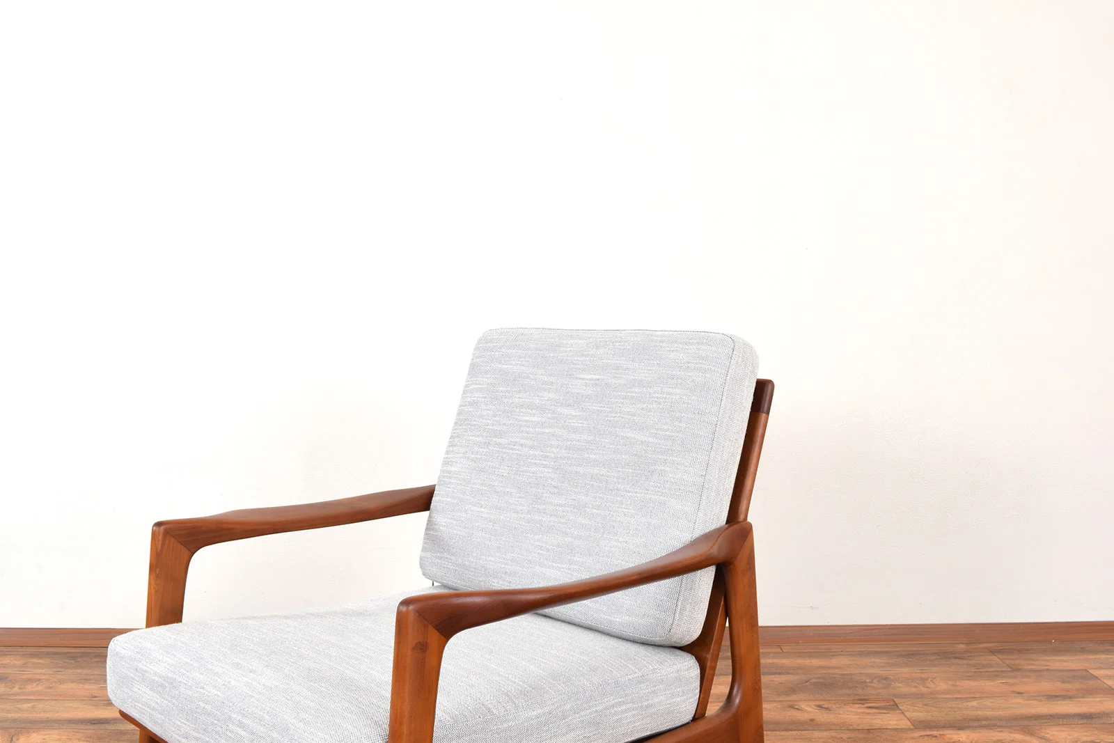 Vintage armchair, designed by Illum Wikkelsø, Denmark, 1960s