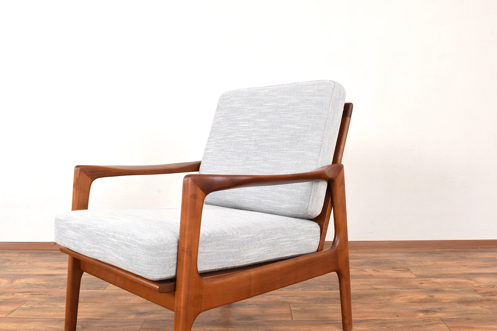 Vintage armchair, designed by Illum Wikkelsø, Denmark, 1960s