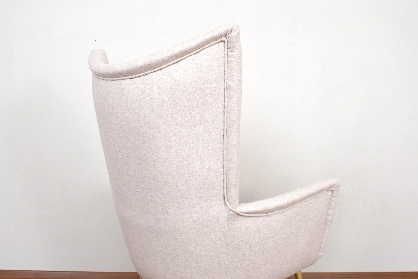 Wingback armchair, Italy, 1960s