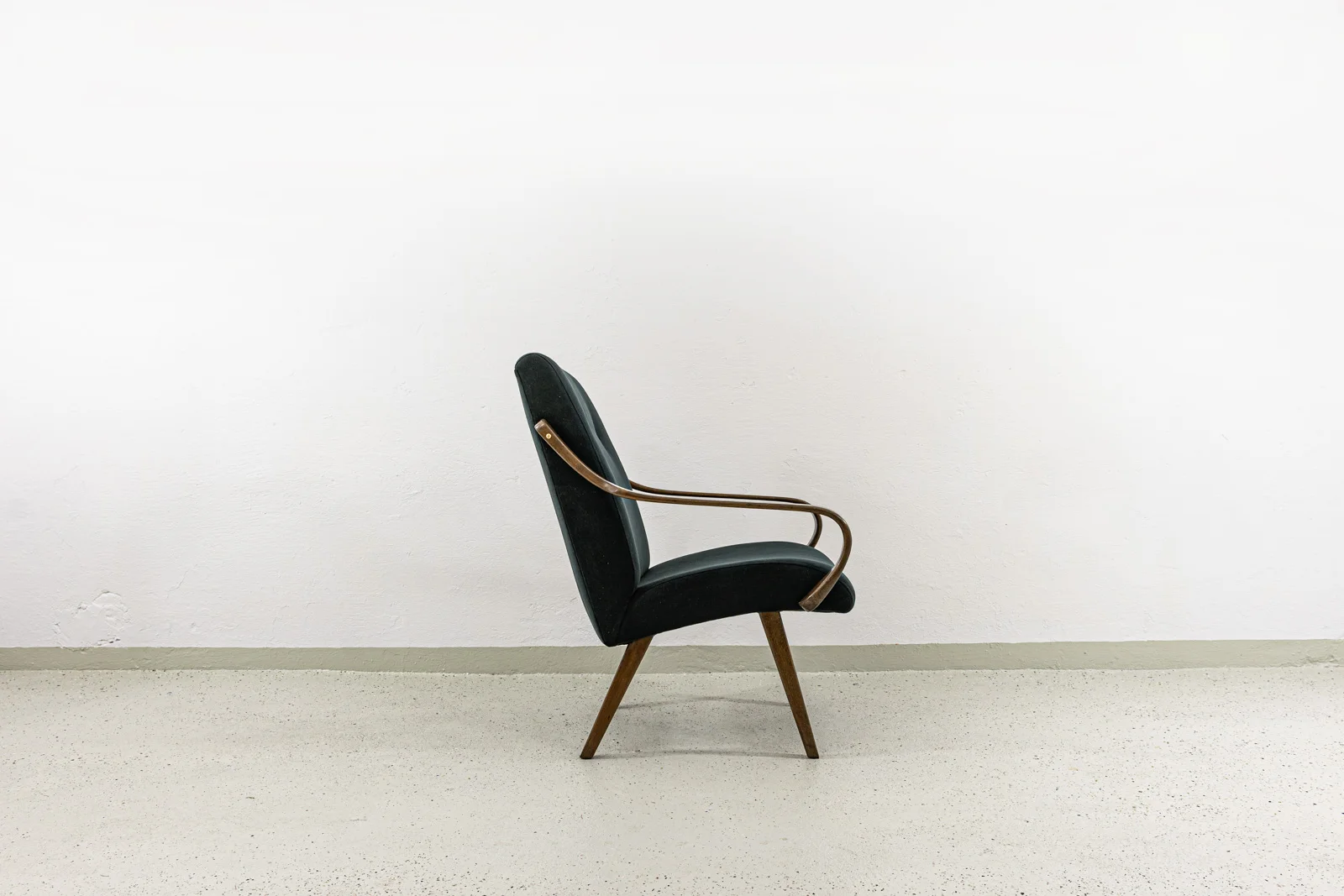Armchair designed by Jaroslav Šmidek, TON, Czechoslovakia, 1960s