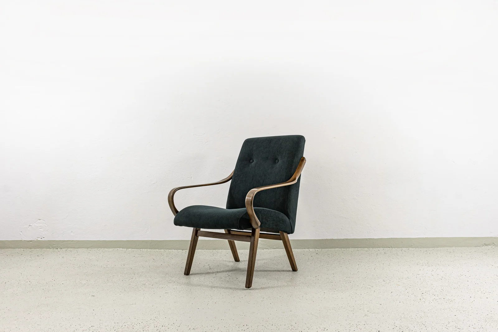 Armchair designed by Jaroslav Šmidek, TON, Czechoslovakia, 1960s