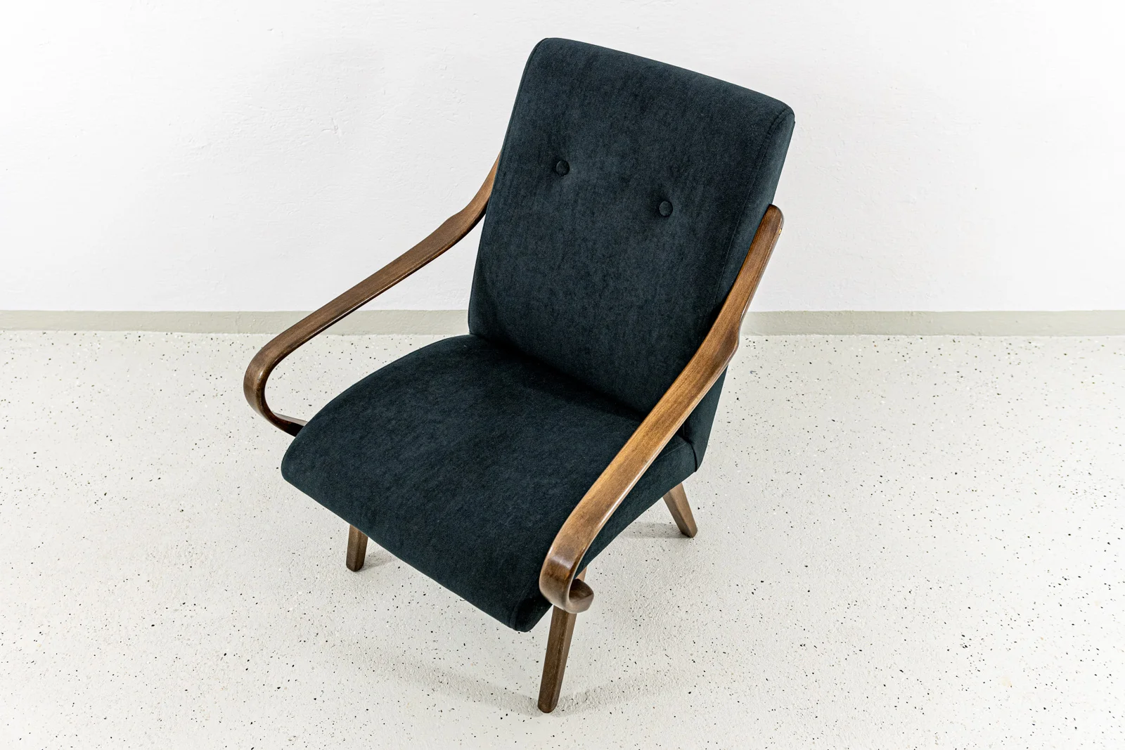 Armchair designed by Jaroslav Šmidek, TON, Czechoslovakia, 1960s