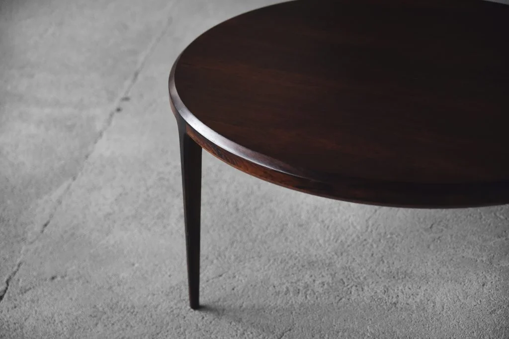 Round rosewood coffee table No. 283, designed by J. Andersen, C.F.C. Silkebørg, Denmark, 1960s