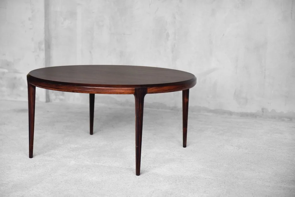 Round rosewood coffee table No. 283, designed by J. Andersen, C.F.C. Silkebørg, Denmark, 1960s