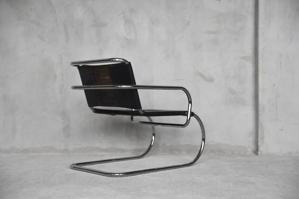 Leather armchair, designed by Franco Albini, Tecta, Germany, 1933