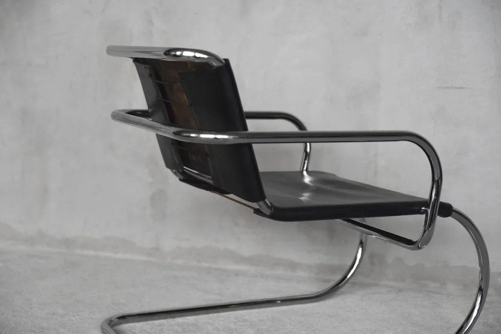 Leather armchair, designed by Franco Albini, Tecta, Germany, 1933