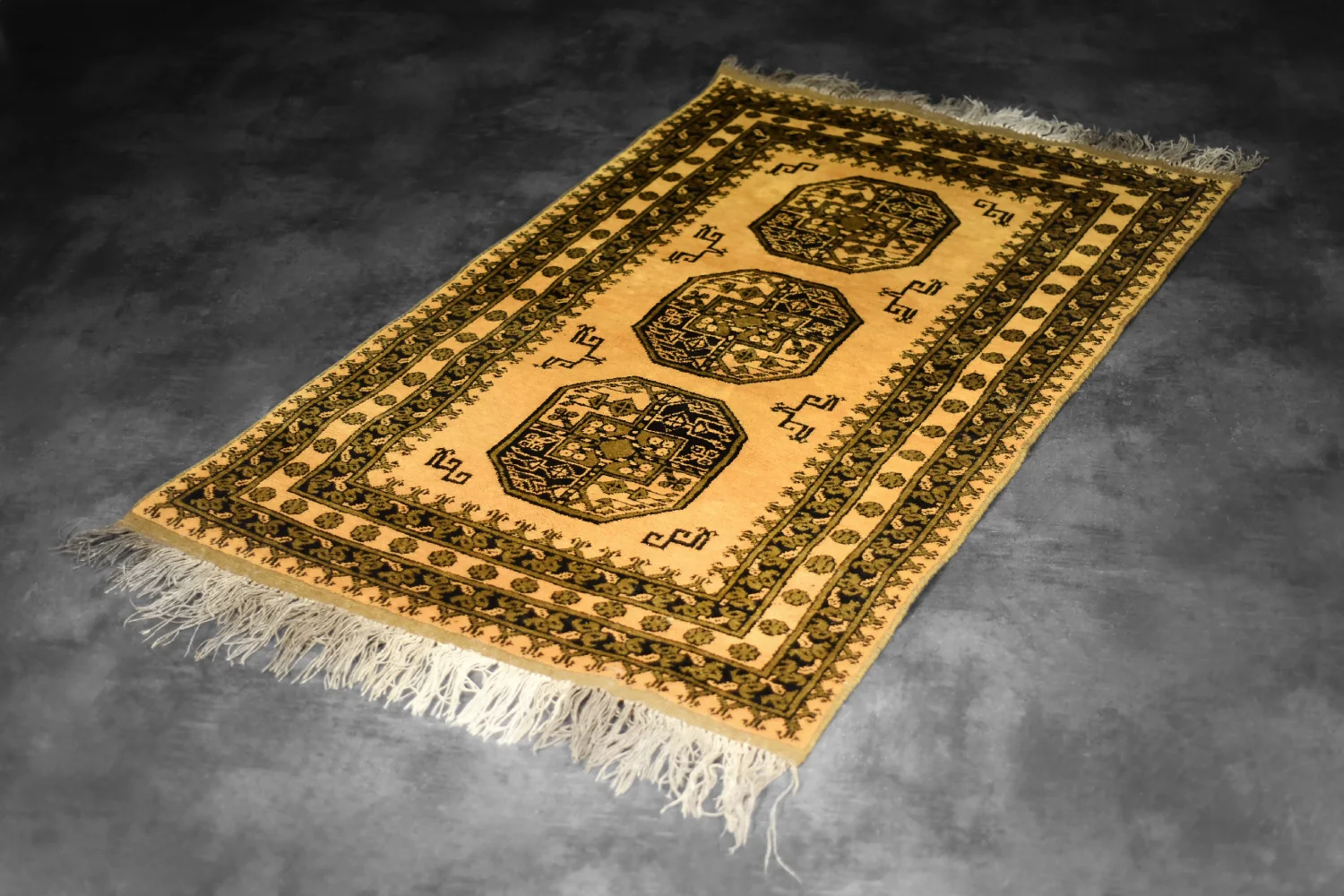 Afghan Gold Ersari Oriental Rug, Afghanistan, 1930s