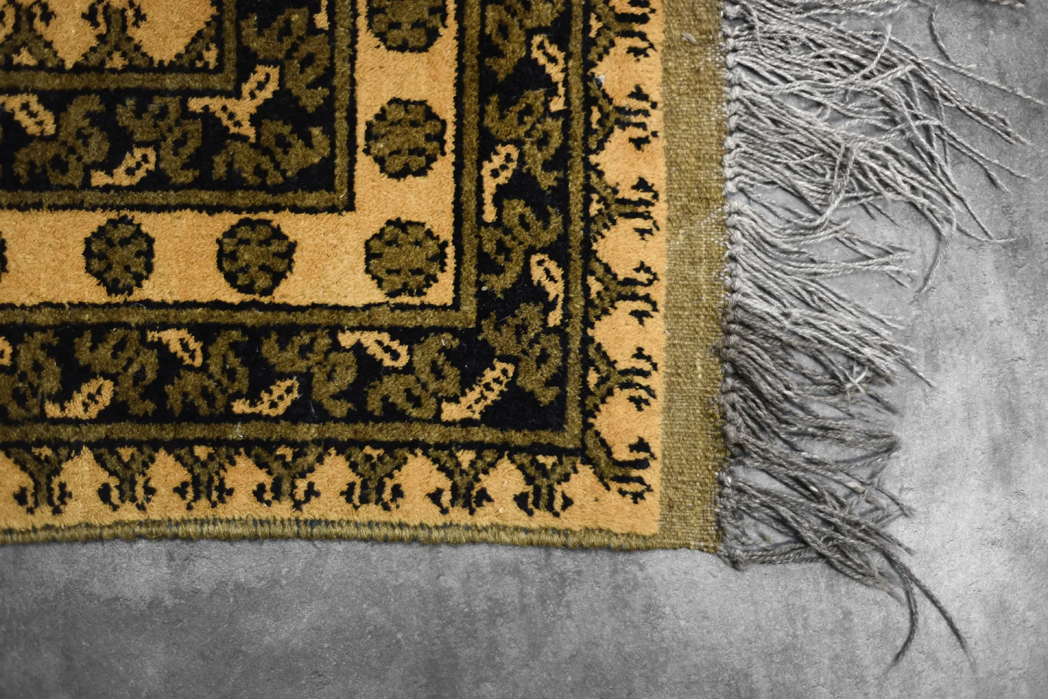 Afghan Gold Ersari Oriental Rug, Afghanistan, 1930s