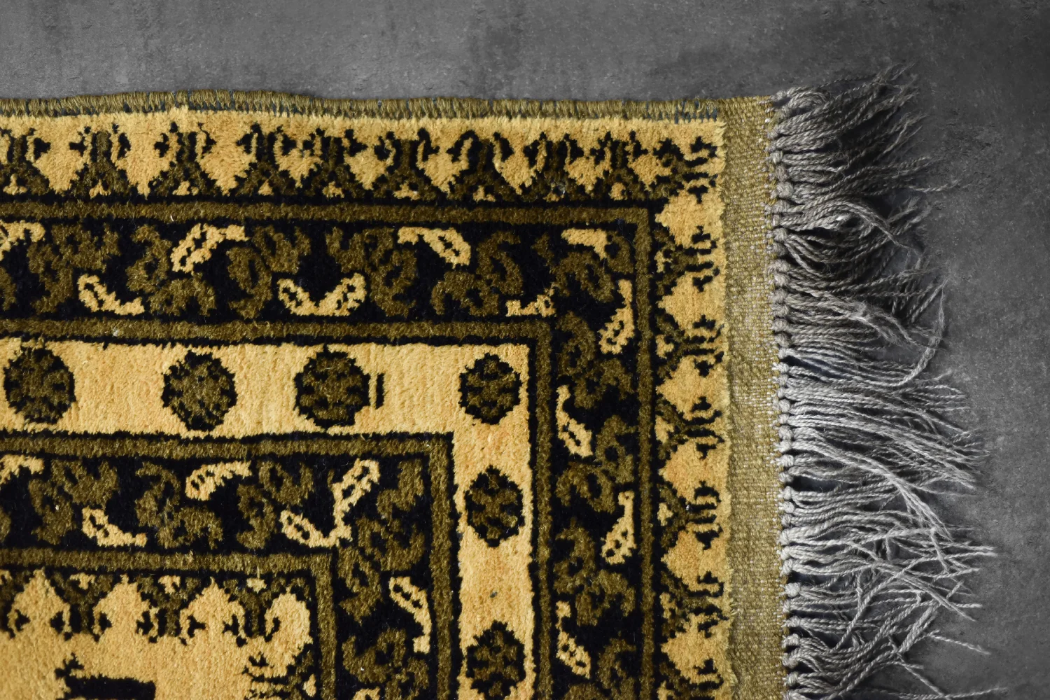 Afghan Gold Ersari Oriental Rug, Afghanistan, 1930s