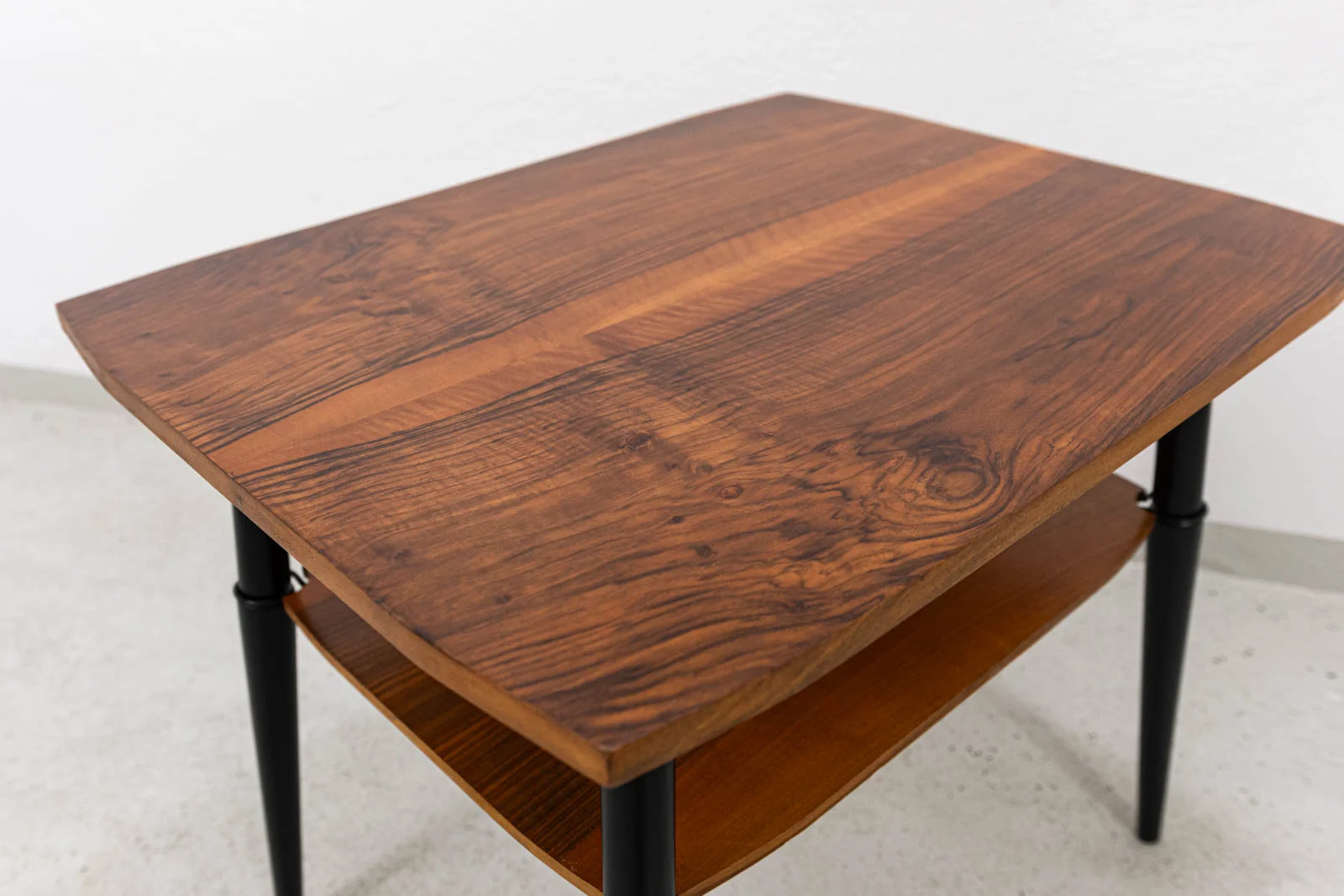 PRL stick-leg coffee table, Świdnickie Fabryki Mebli, Poland, 1960s