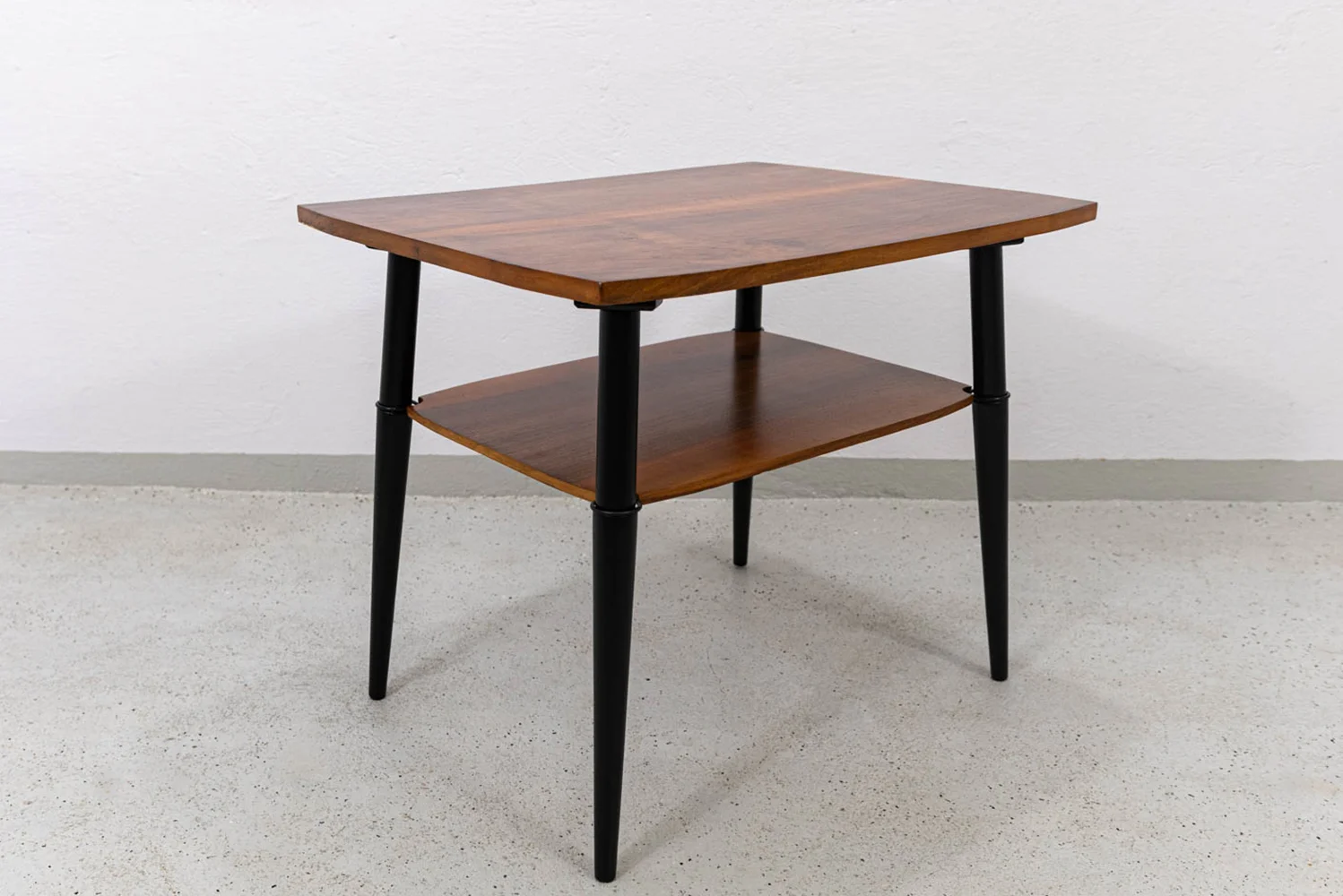 PRL stick-leg coffee table, Świdnickie Fabryki Mebli, Poland, 1960s