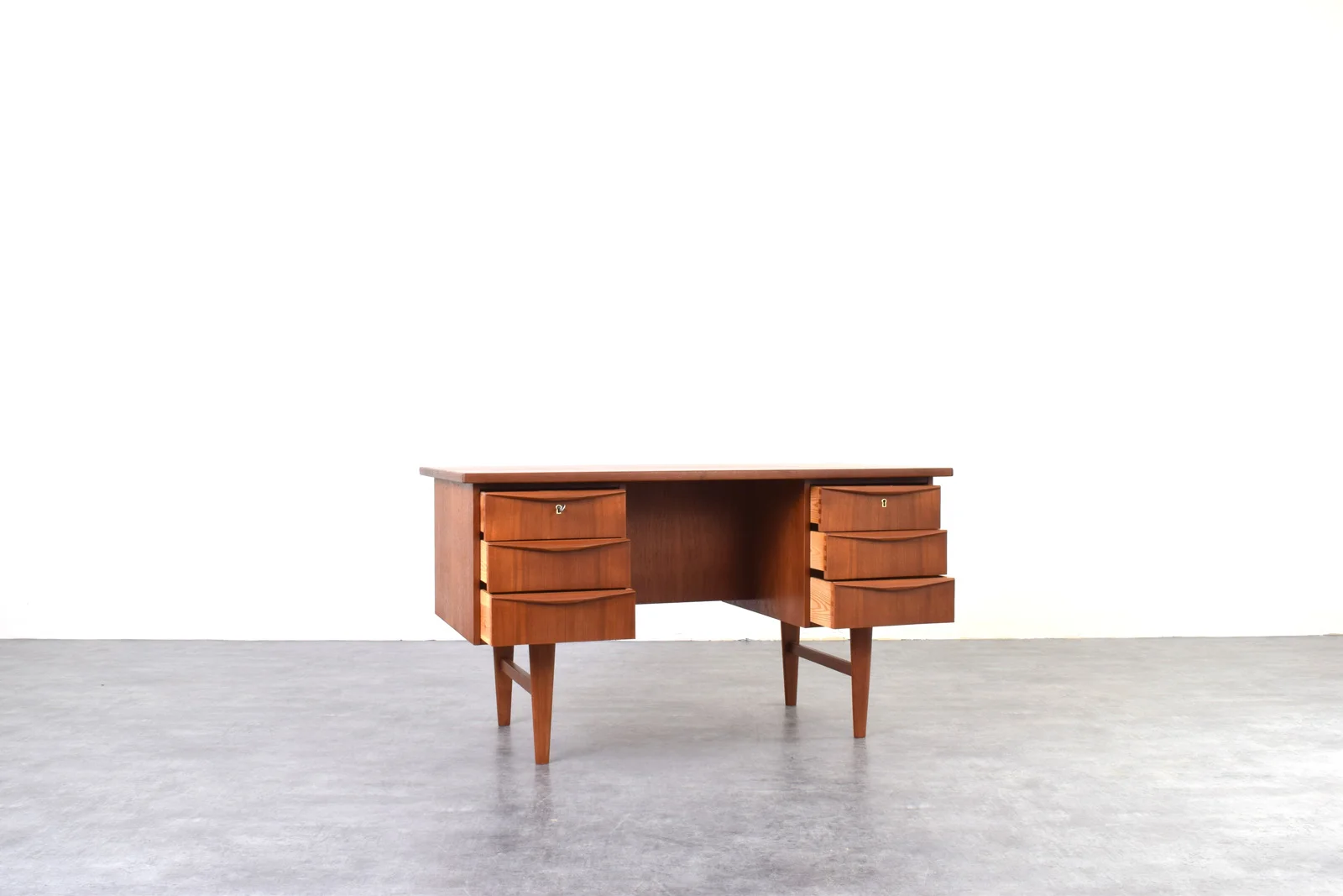 Scandinavian teak desk, Denmark, 1960s