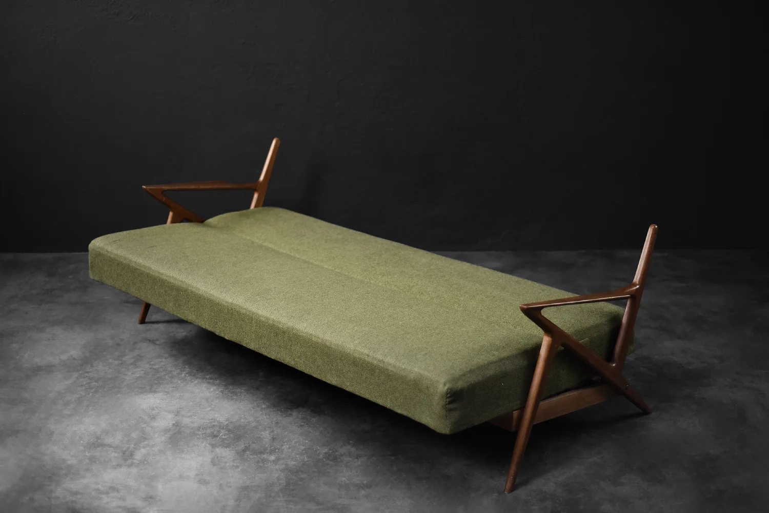 Rozkładana trzyosobowa Z Sofa, proj. Poul Jensen dla Selig Furniture, Dania, lata 50