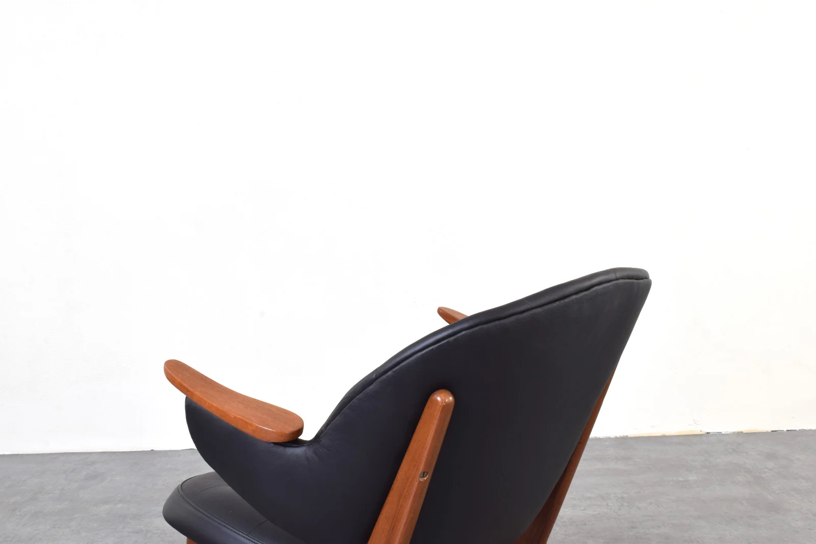 Model 33 armchair designed by Carl Edward Matthes, Denmark, 1950s