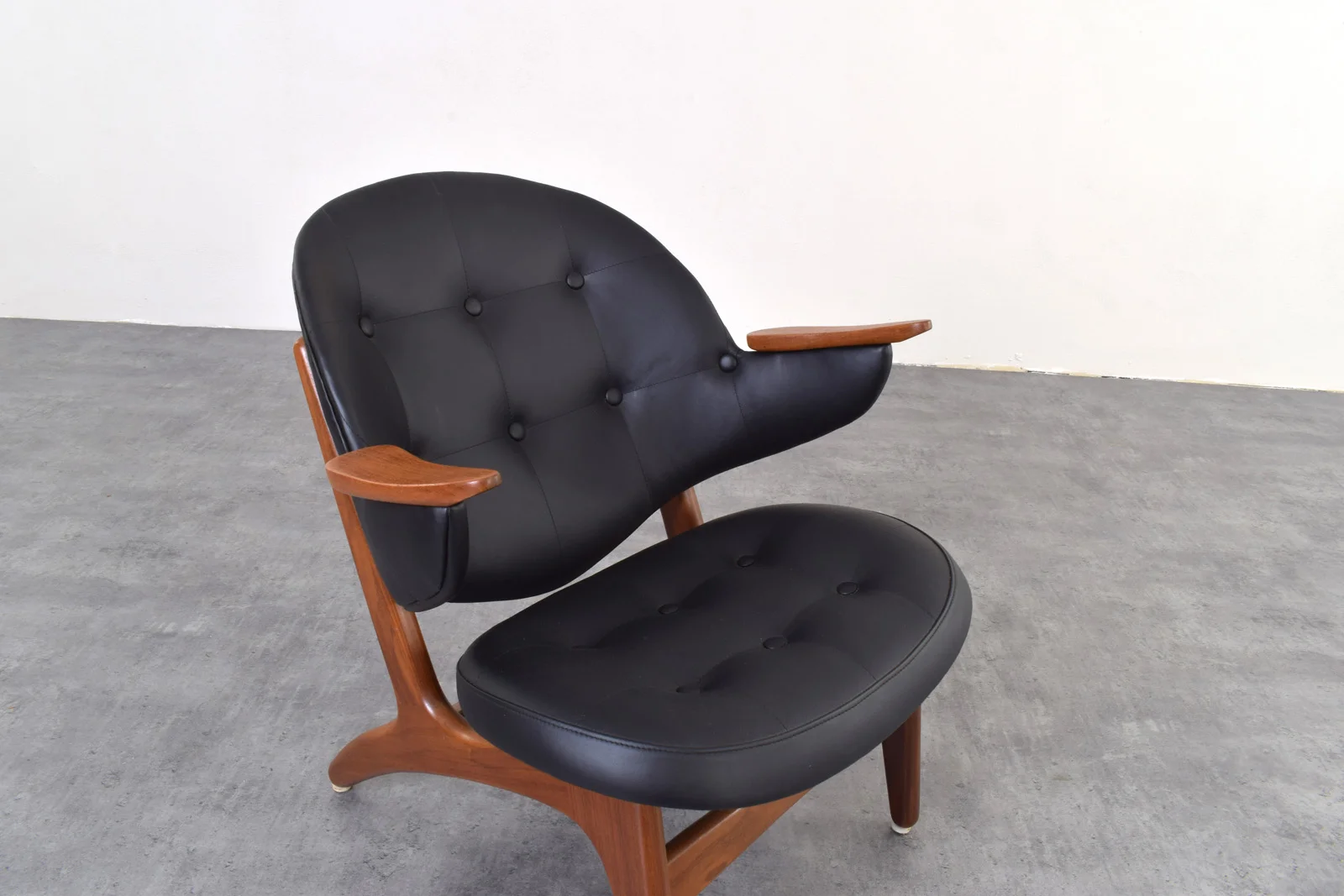 Model 33 armchair designed by Carl Edward Matthes, Denmark, 1950s
