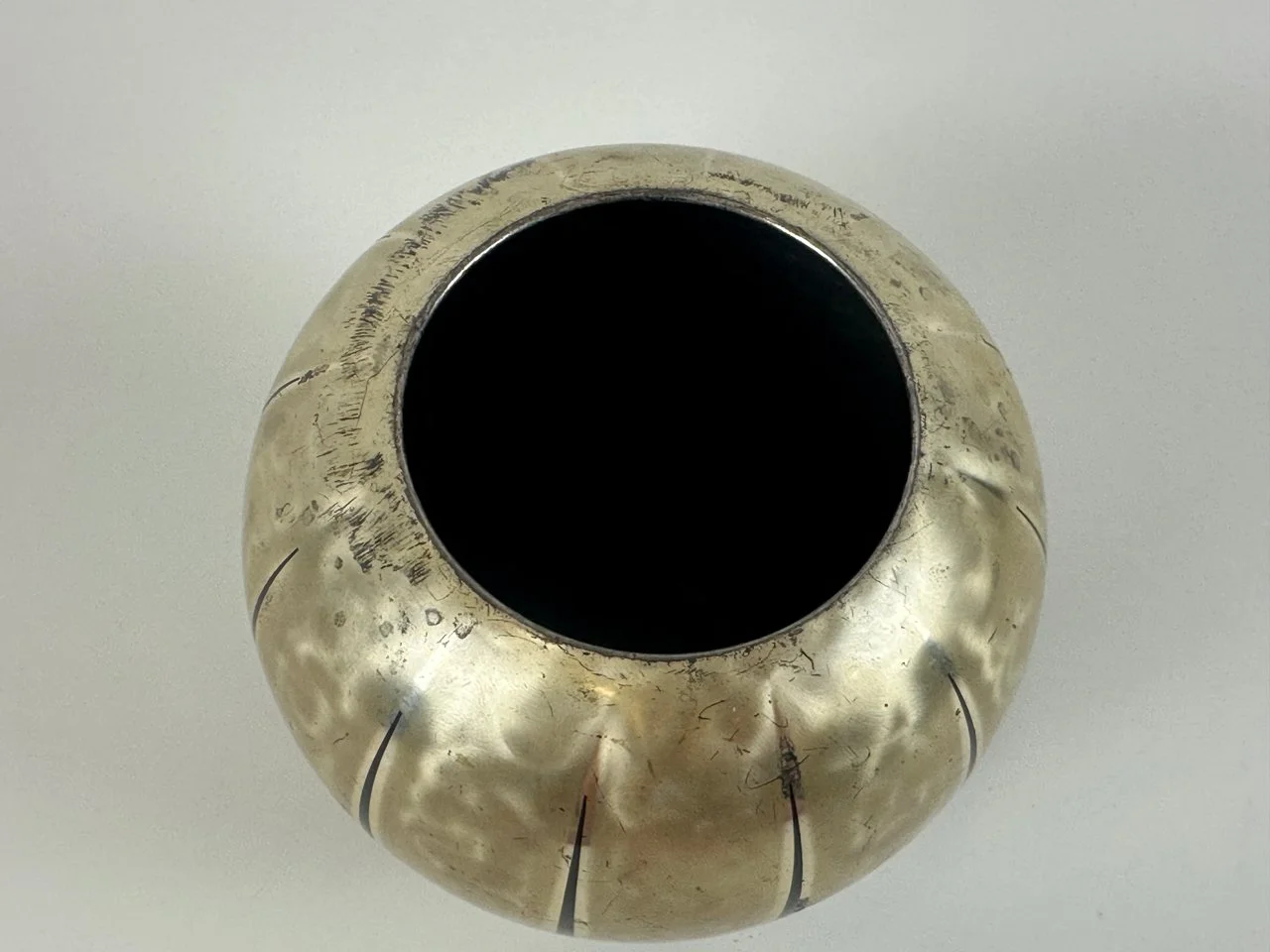 Metalowy wazon typ Ikora, WMF, Niemcy, lata 50