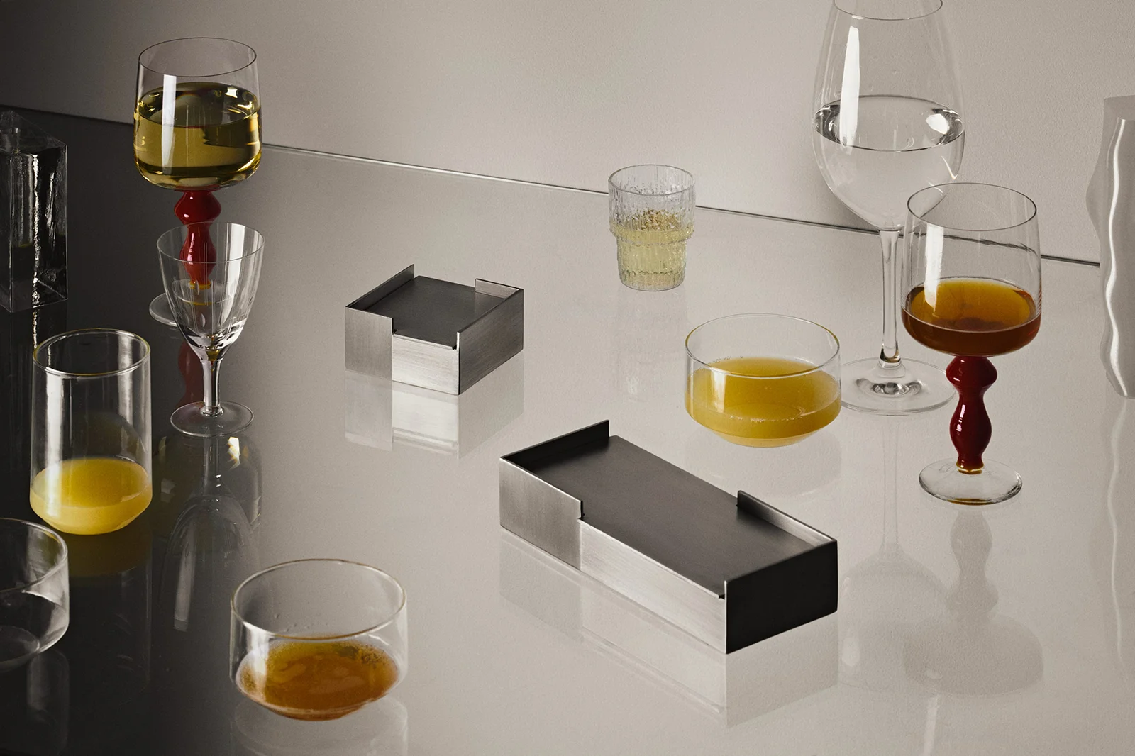 CARLO - TABLEWARE, collaboration with Dawid Adamczyk, photo by Tomo Yarmush