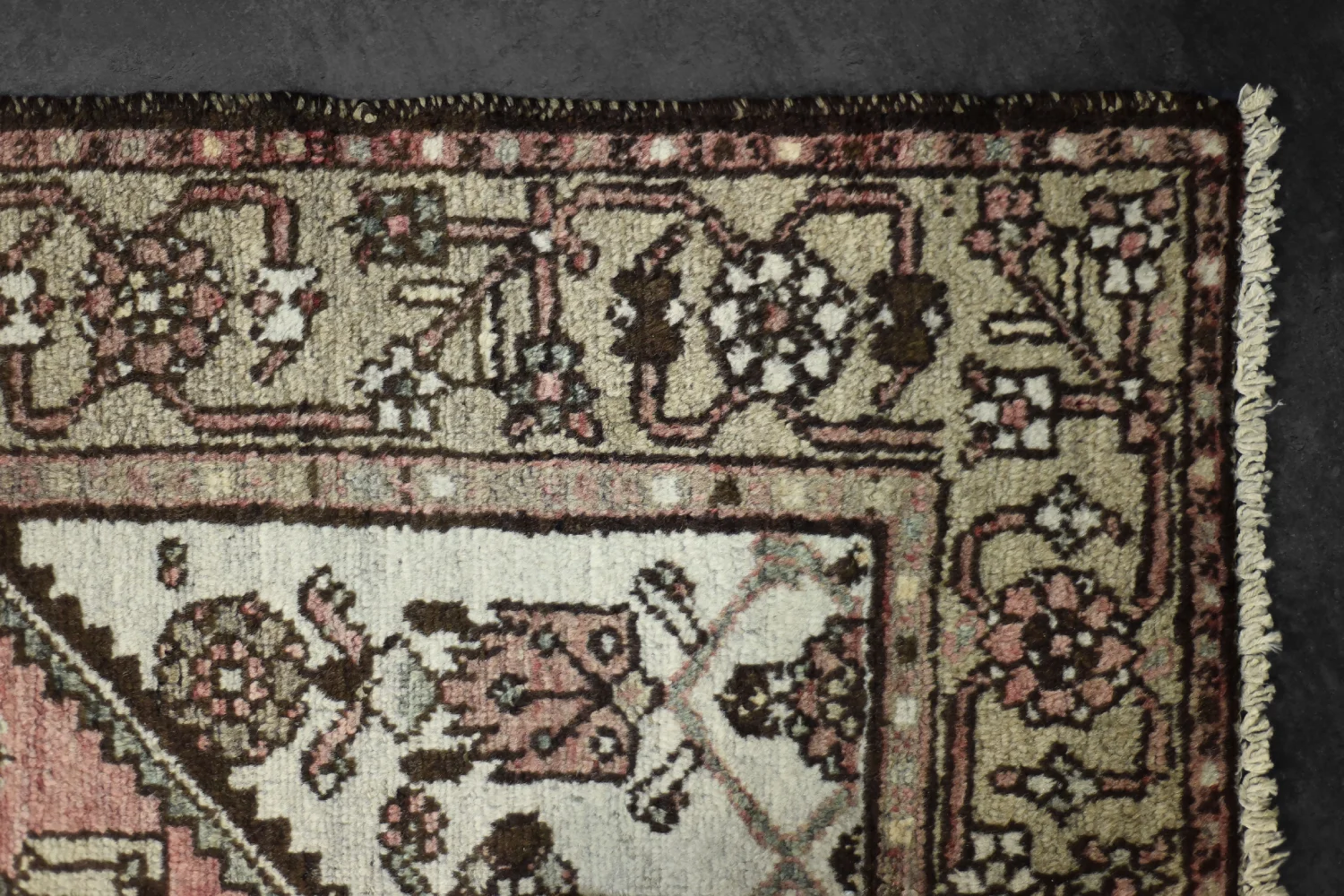 Hamadan Oriental Rug, Persia / Iran, 1960s