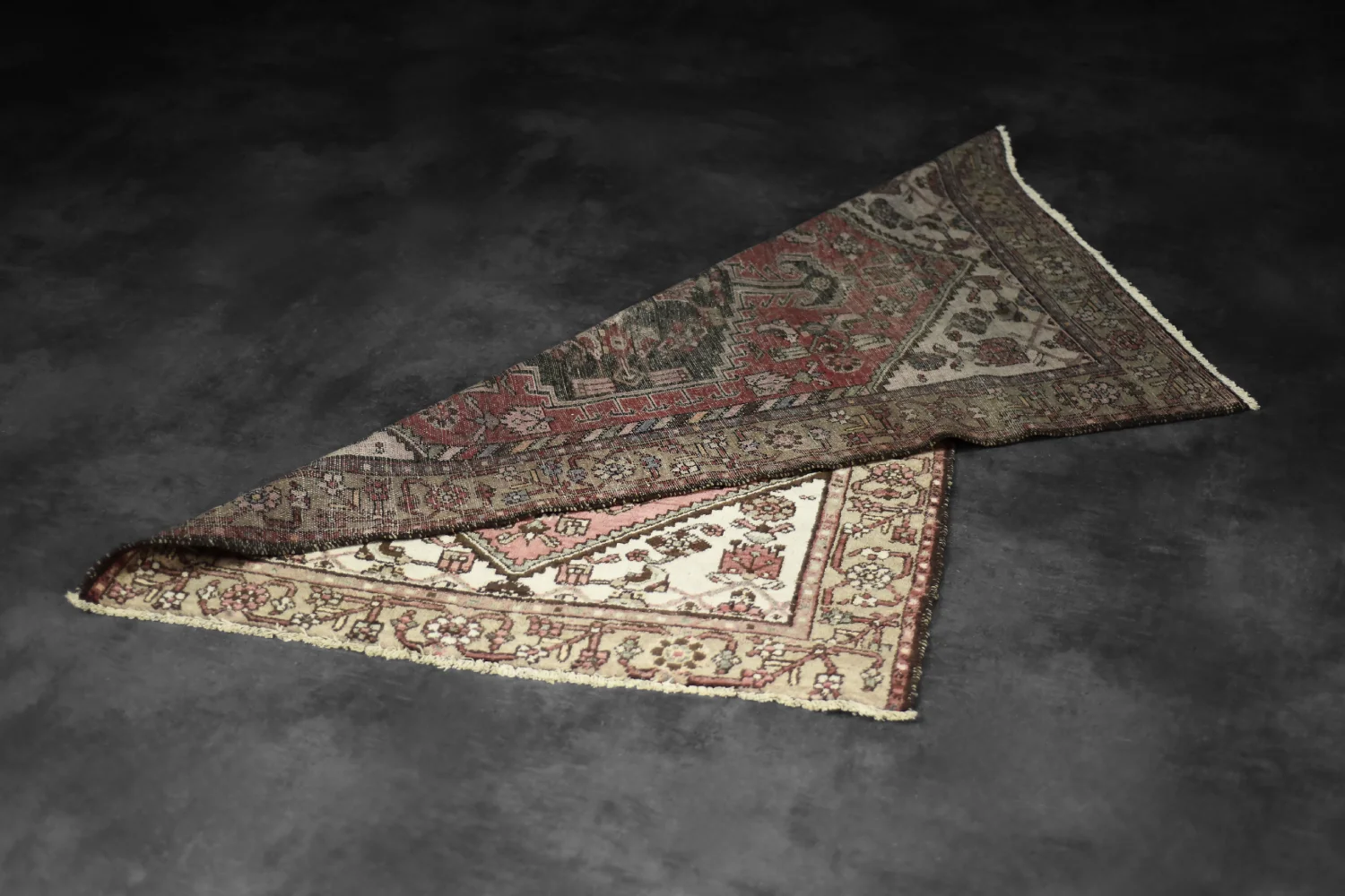 Hamadan Oriental Rug, Persia / Iran, 1960s