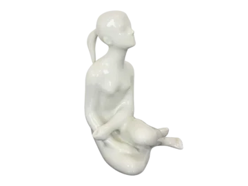Porcelain figurine of a woman, Royal Dux, Czechoslovakia, 1960s