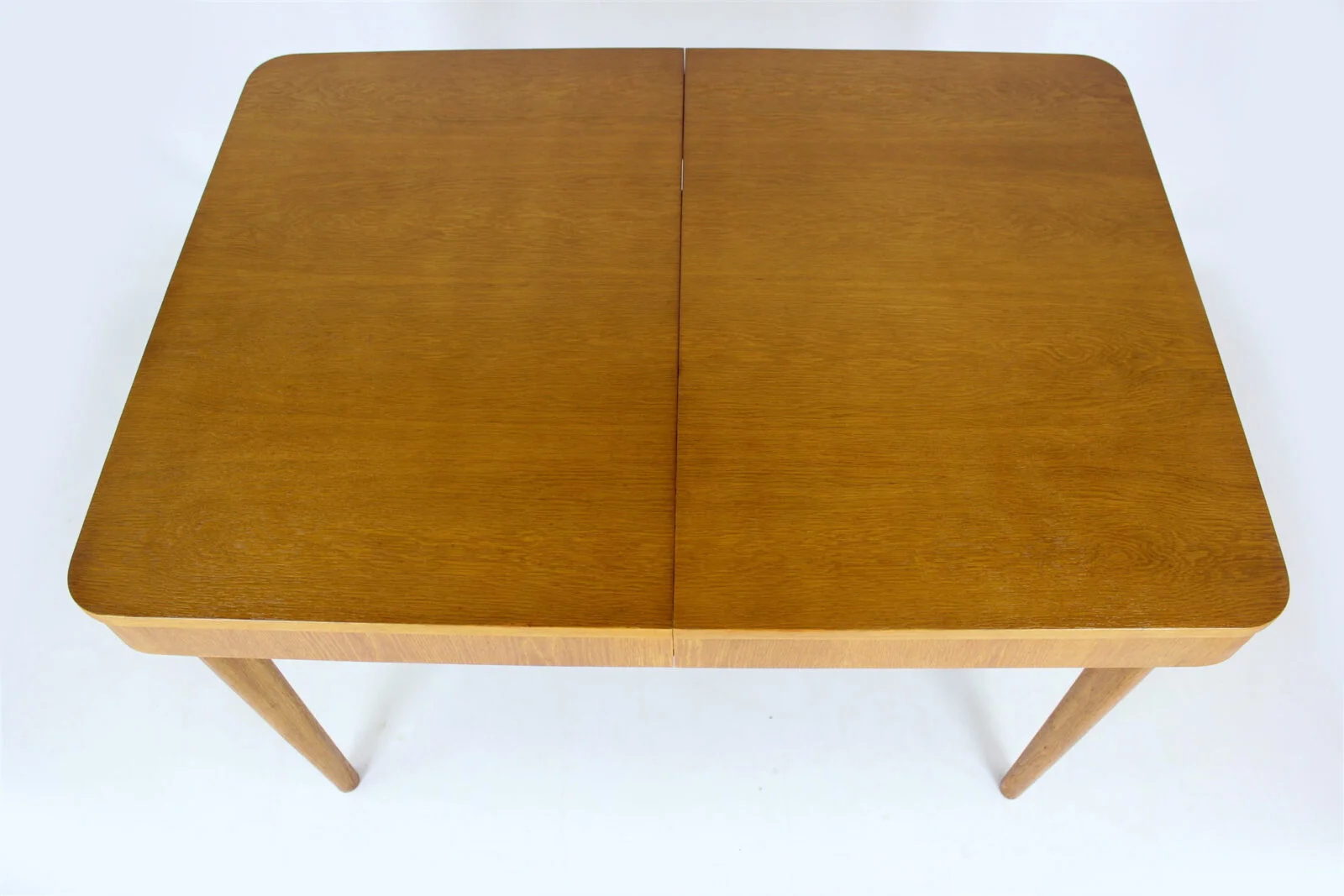 Extendable oak table, designed by Jindrich Halabala, Czechoslovakia, 1950s