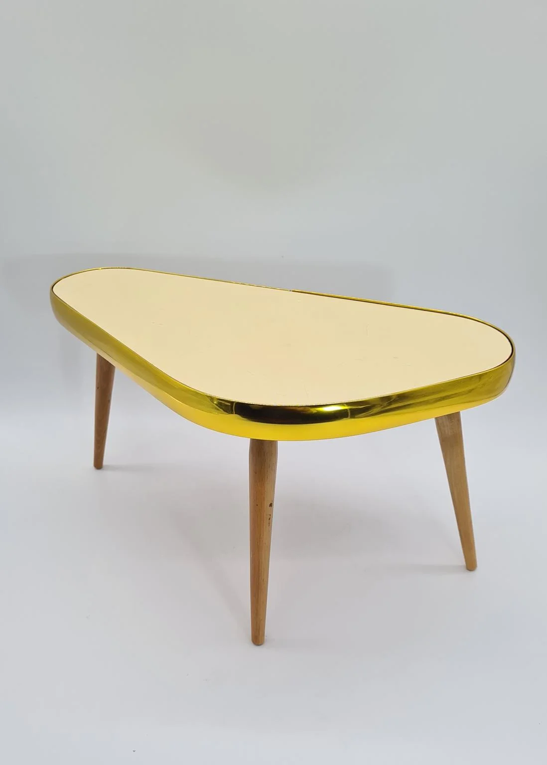 Vintage kidney-shaped coffee table, 1960s