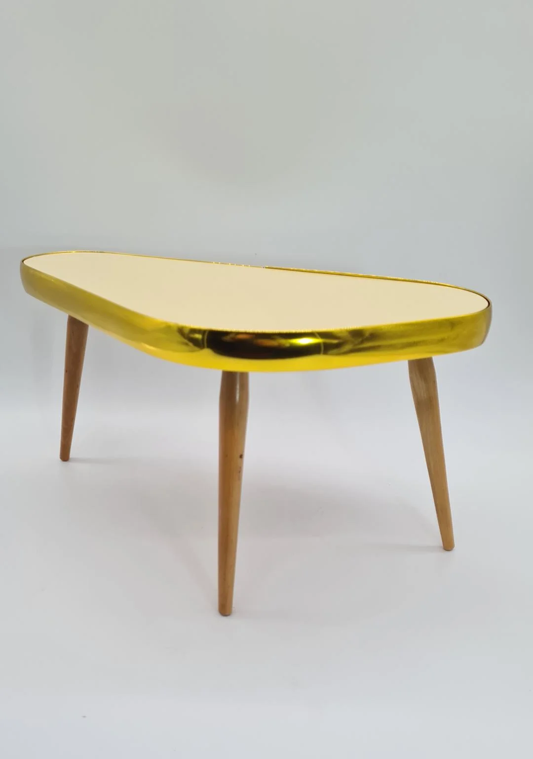 Vintage kidney-shaped coffee table, 1960s