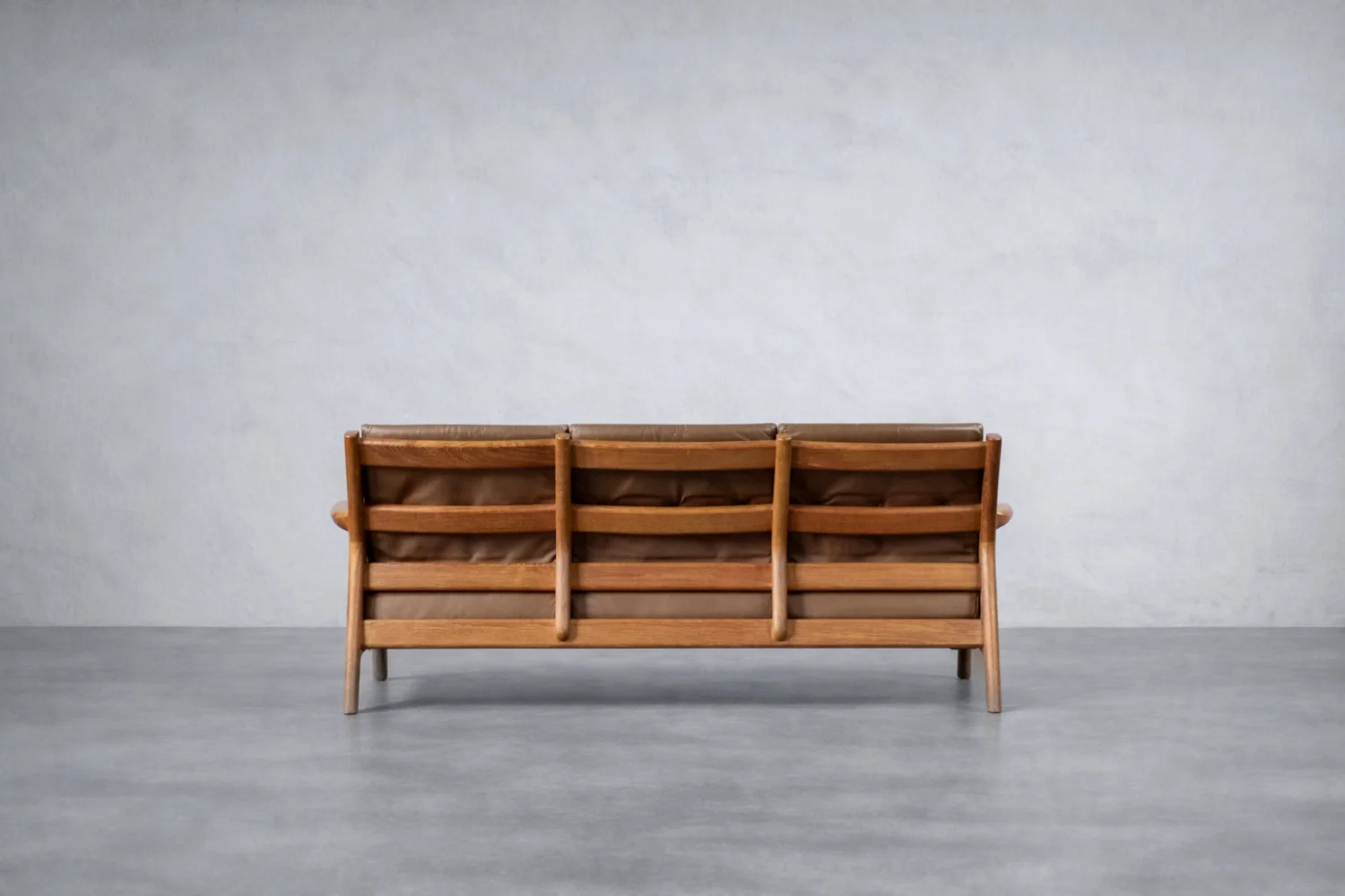 Skórzana sofa trzyosobowa, proj. Georg Thams dla A/S Vejen Polstermøbelfabrik, Dania, lata 60