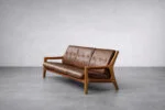Skórzana sofa trzyosobowa, proj. Georg Thams dla A/S Vejen Polstermøbelfabrik, Dania, lata 60