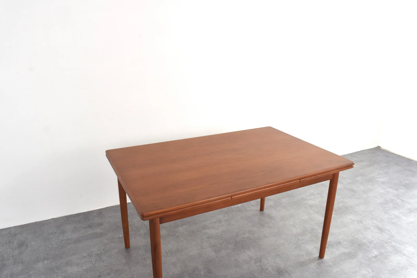Extendable teak table by Rogenstrup Möbelfabrik, Denmark, 1960s