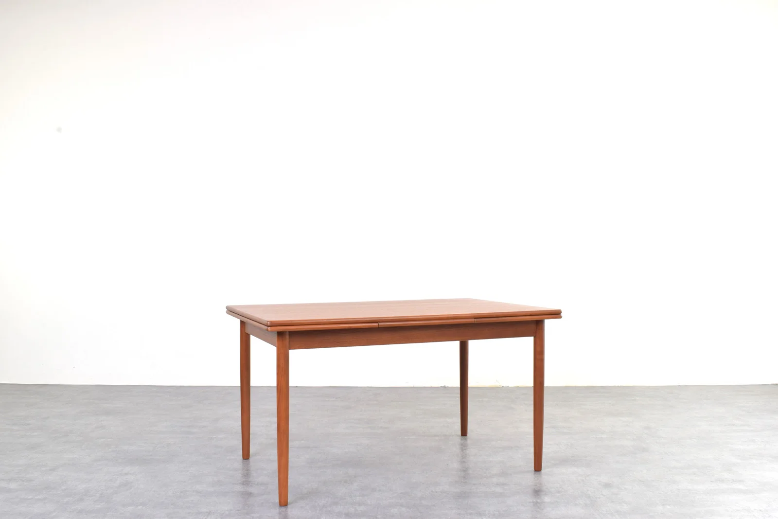 Extendable teak table by Rogenstrup Möbelfabrik, Denmark, 1960s