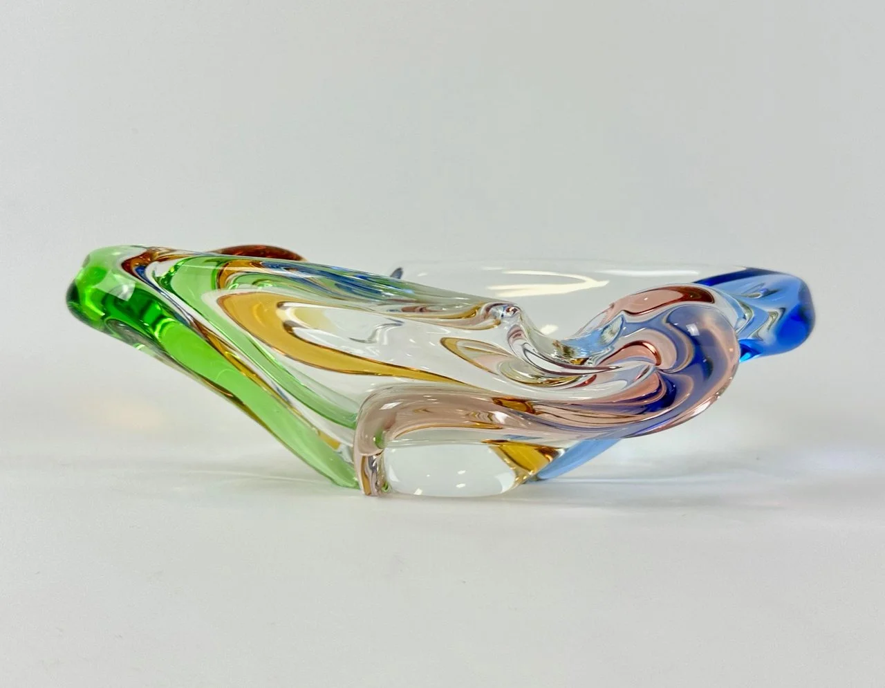 Glass ashtray "Rhapsody" designed by Frantisek Zemek, Sklárna Mstišov, Czechoslovakia, 1960s