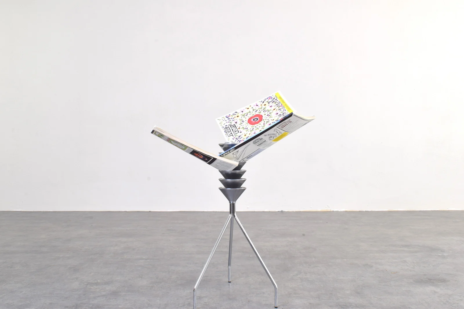 Omero Magazine Rack, designed by Francisco Gomez Paz, produced by Driade, Italy, 2006